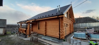Дом-баня 8×8 с террасой и мансардой, 64 м²