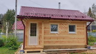 Баня из бруса 6×4 с крыльцом (Б-22), 24 м²